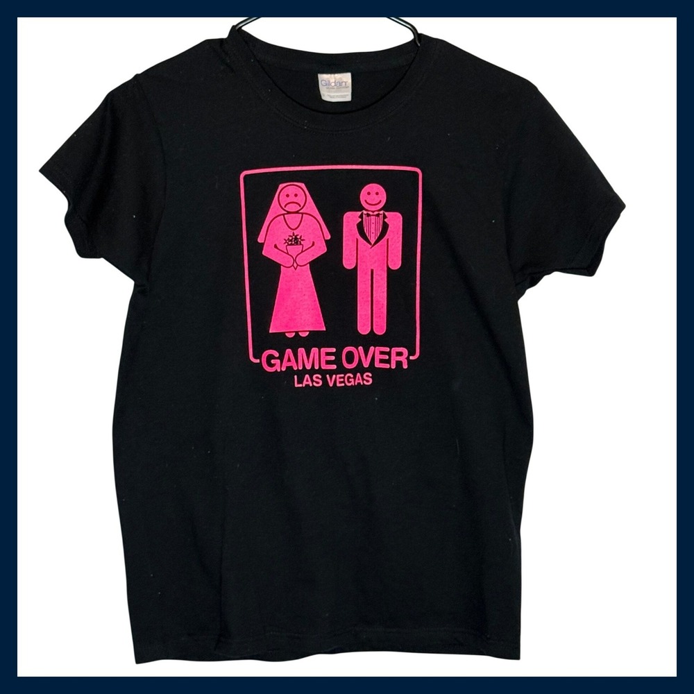 NWOT Gildan Ultra Cotton Game Over Las Vegas Wedding Graphic Tee Black Pink S
